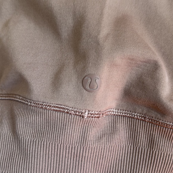 Lululemon seamless mauve yoga pants - Picture 2 of 2